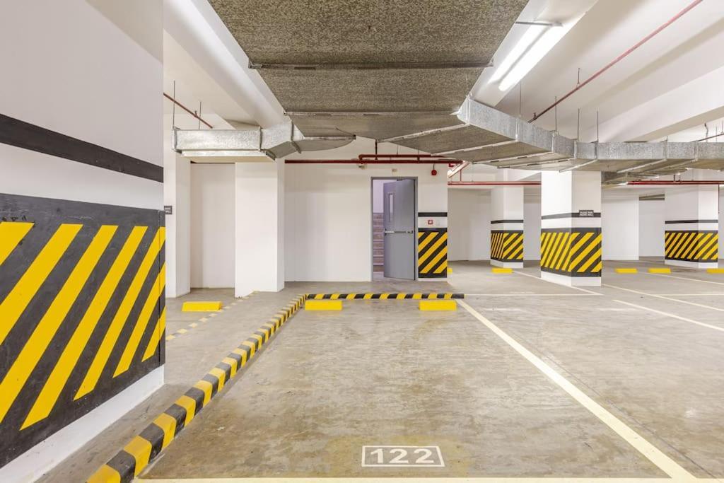 The Levels Burbank Tower In Alabang City Muntinlupa City Zewnętrze zdjęcie